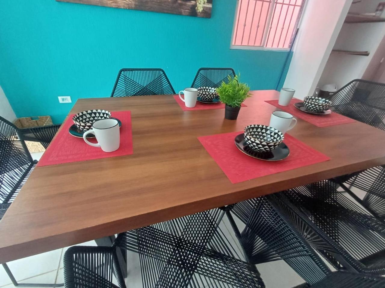 Casa Descanso Maya Con Alberca Privada, A 10 Min Del Aeropuerto Mérida Eksteriør billede